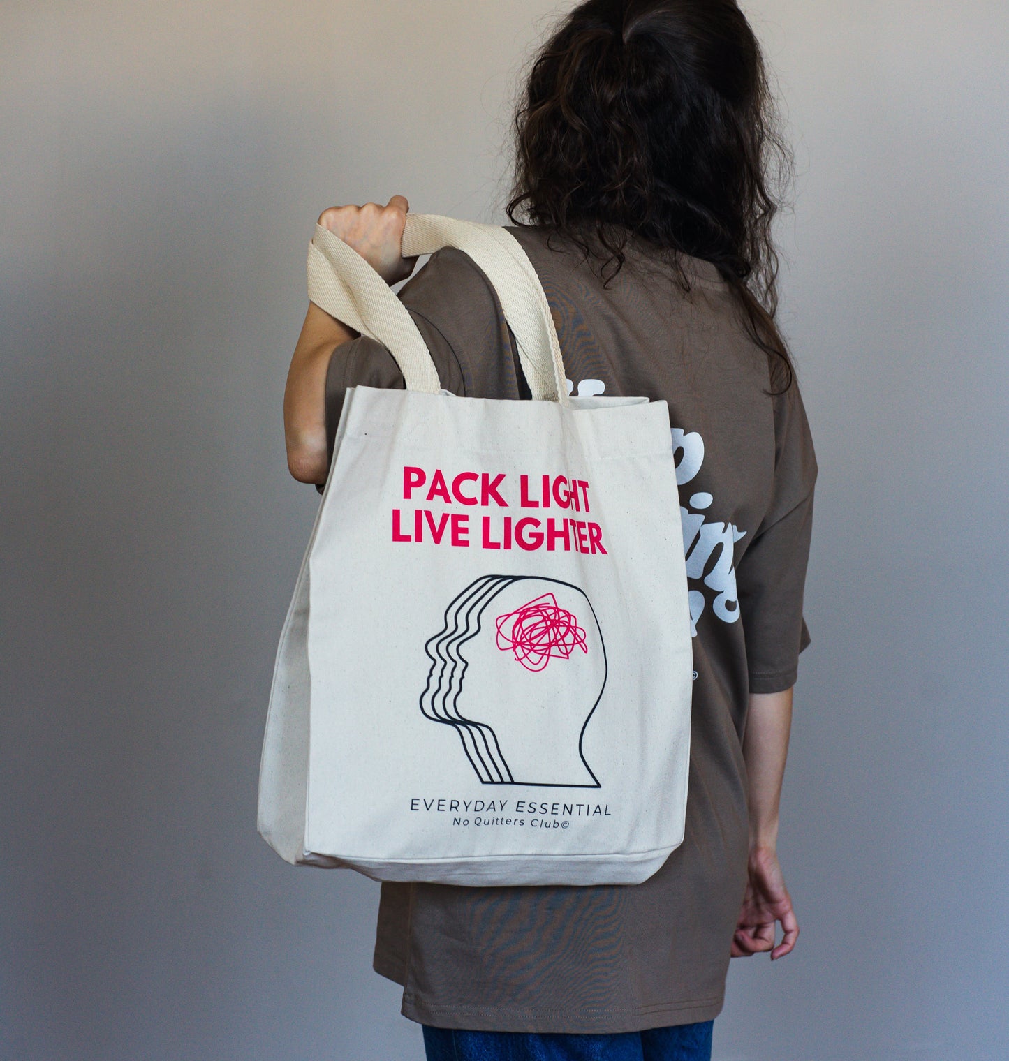 Eco-friendly unisex tote bag in neutral color – ideal for travel, gym, and everyday use, made from durable organic fabric